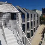 Studentville 3*