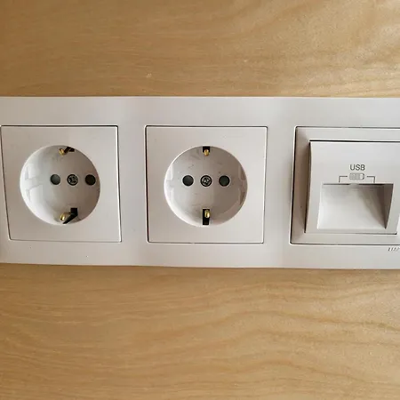 Studentville 3*