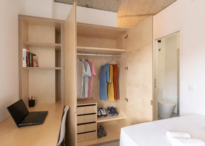 Studentville Bed and breakfast 3*