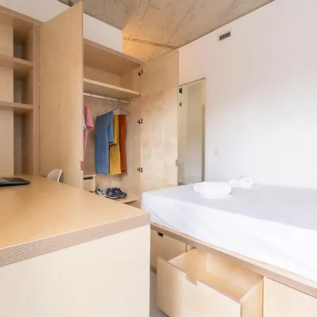 فندق مبيت وإفطار Studentville Lisboa